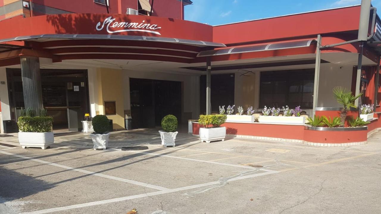 Hotel Residence Memmina Frosinone Extérieur photo