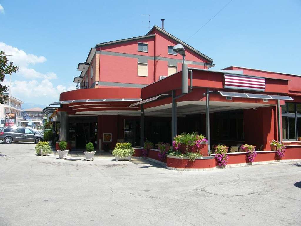 Hotel Residence Memmina Frosinone Extérieur photo