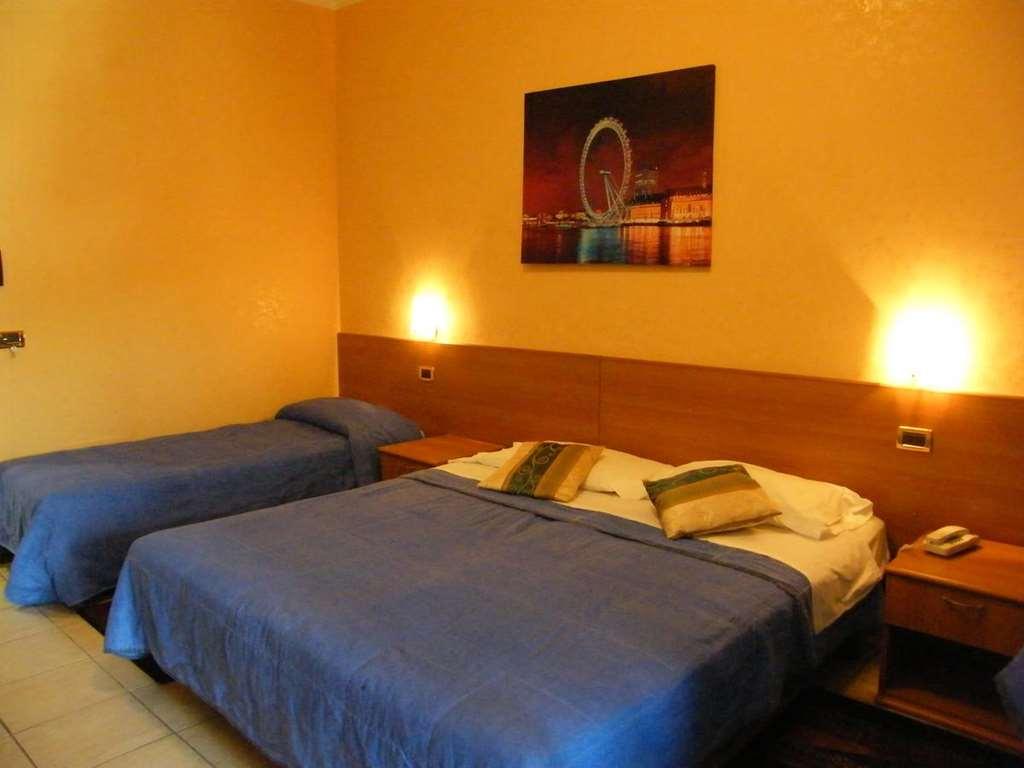 Hotel Residence Memmina Frosinone Chambre photo